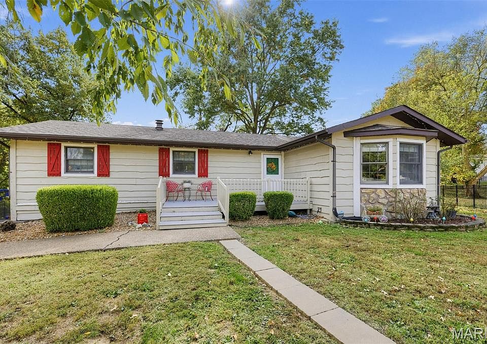1st image of 515 Nancy Ct