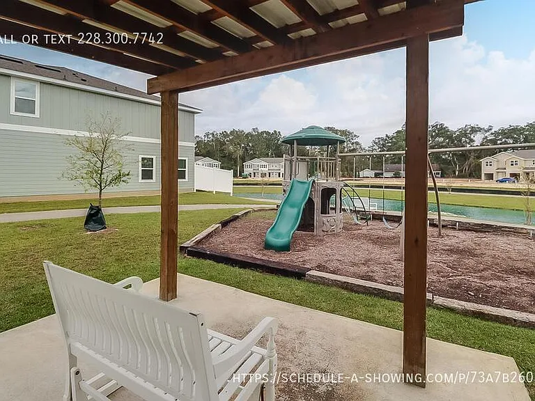 12281 Sinclair Dr — Photo 4