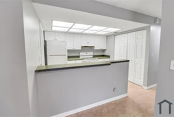 6545 Harbour Rd — Photo 6