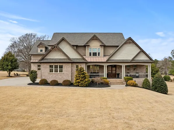 543 Live Oak Ct, Greer, SC 29651