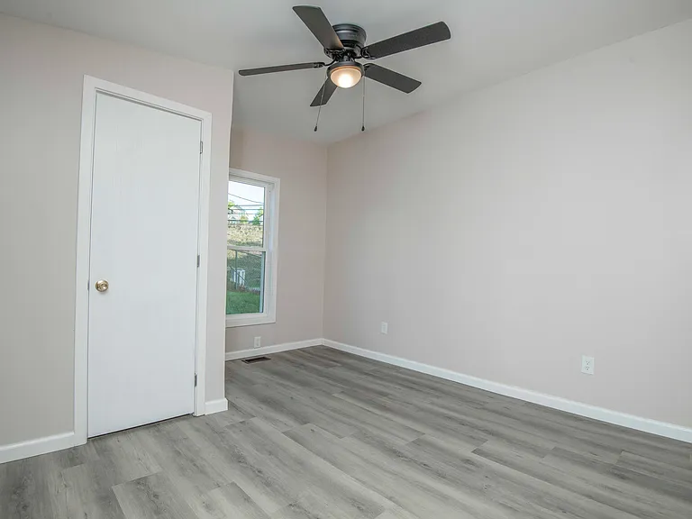 4112 Edington Rd — Photo 23