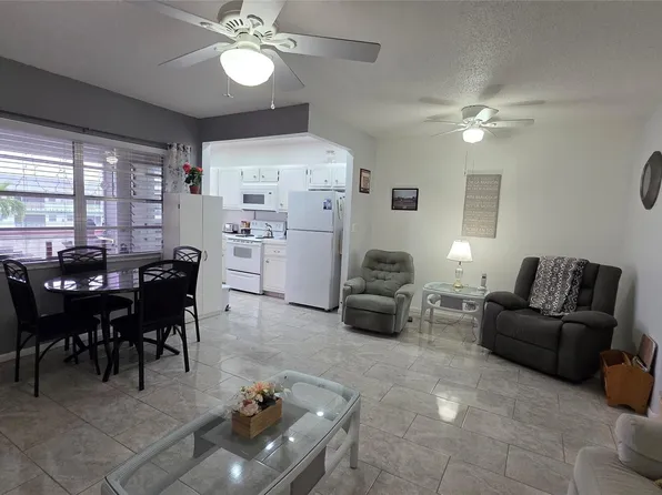 5300 Washington Street #L338, Hollywood, FL 33021