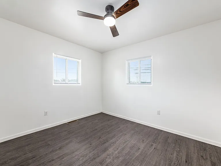 940 Shoemaker Ave #2 — Photo 9