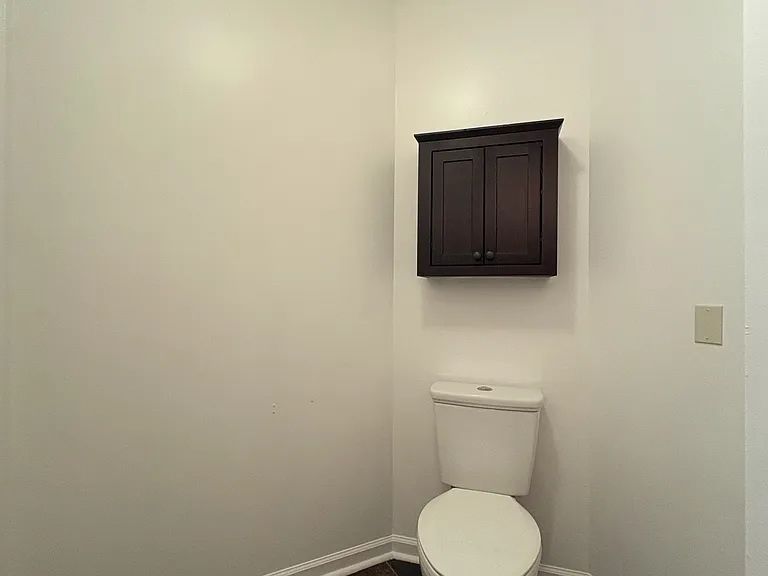 219 Fairway Dr — Photo 15
