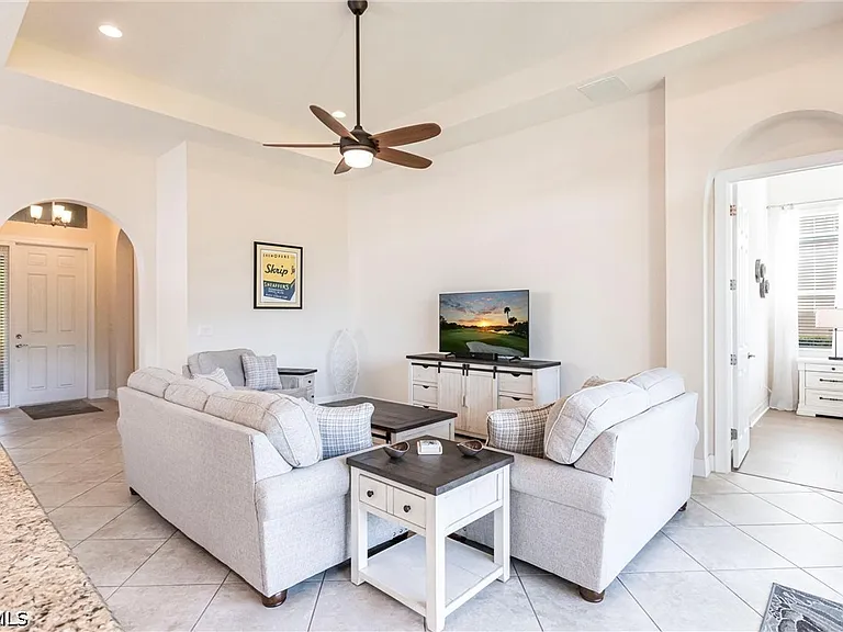 13730 Willow Haven Ct — Photo 11