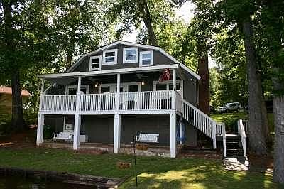 1st image of 105 Corprew Cir