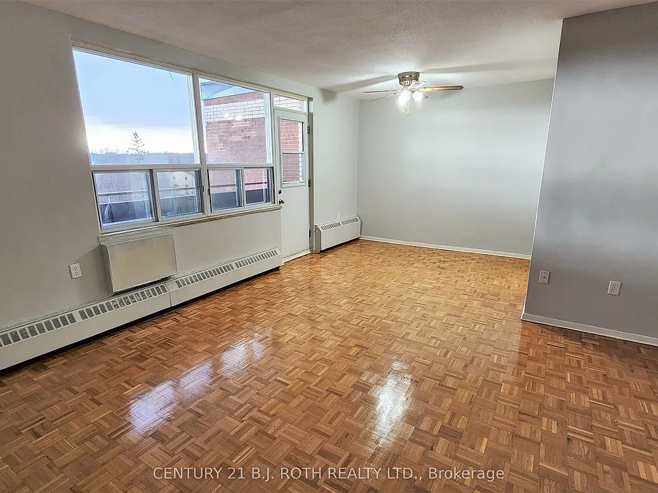 37 Peel St #808