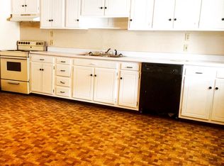 1 W Union St #A, Nanticoke, PA 18634