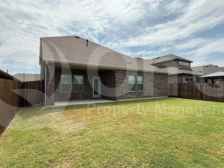 2901 Bald Eagle Blvd — Photo 23