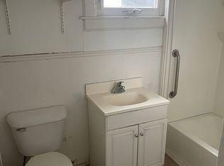 166 2nd St, Troy, NY 12180