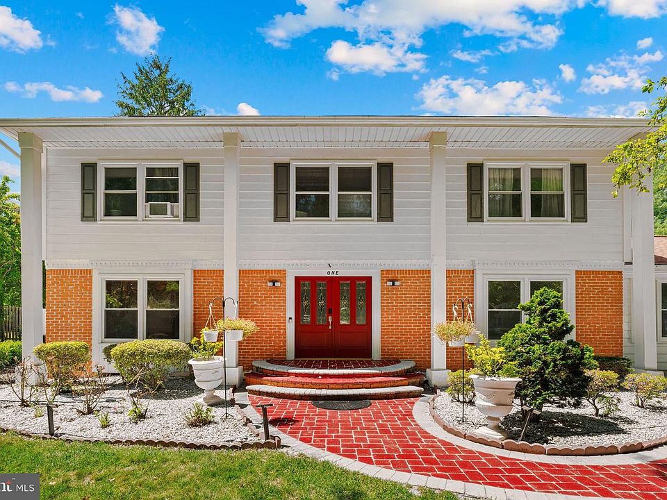 1st image of 1 Cartwright Dr W
