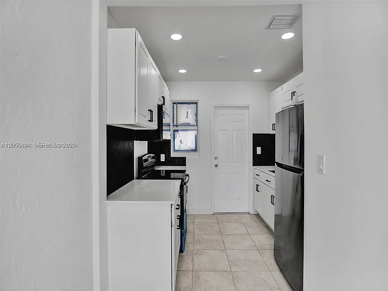 708 N 20th Ct #1-2 — Photo 31