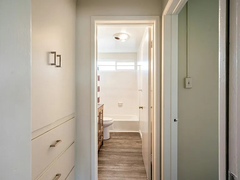 717 S Meyler St #B — Photo 13