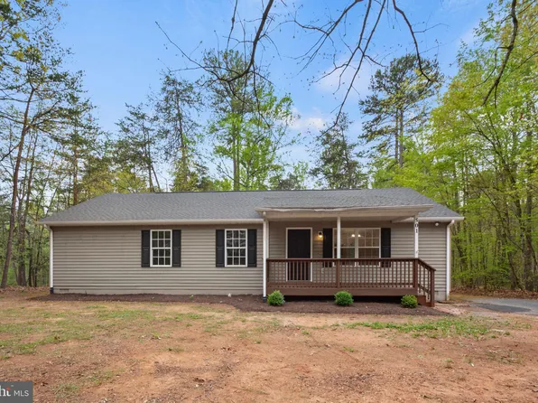 501 Jefferson Dr, Palmyra, VA 22963