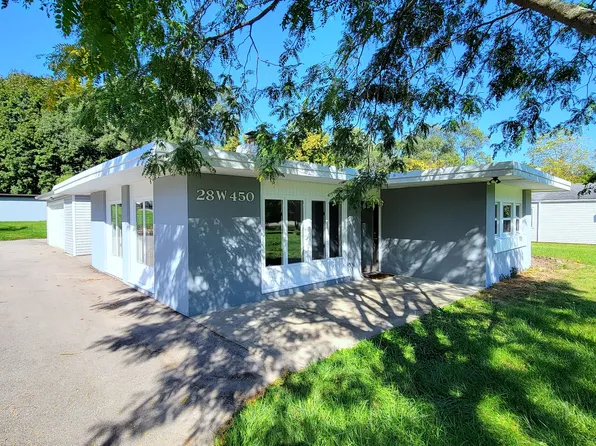 28W450 Roosevelt Rd, Winfield, IL 60190