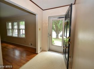 2000 Rampart Dr, Alexandria, VA 22308