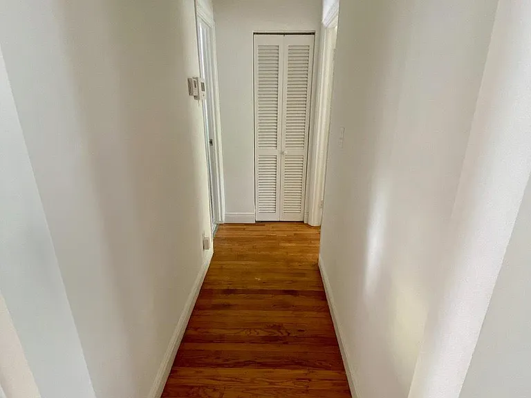 1521 Meridian Ave #202 — Photo 15