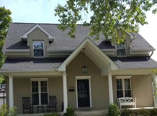 3708 Norbourne Blvd, Saint Matthews, KY 40207