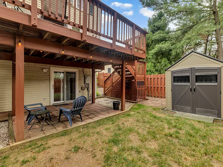 7113 Latour Ct — Photo 28