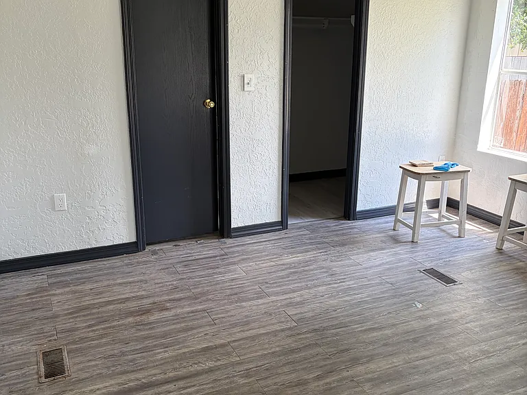 12233 SW 24th St — Photo 12