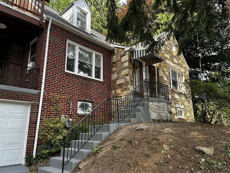 225 Church Rd — Photo 4