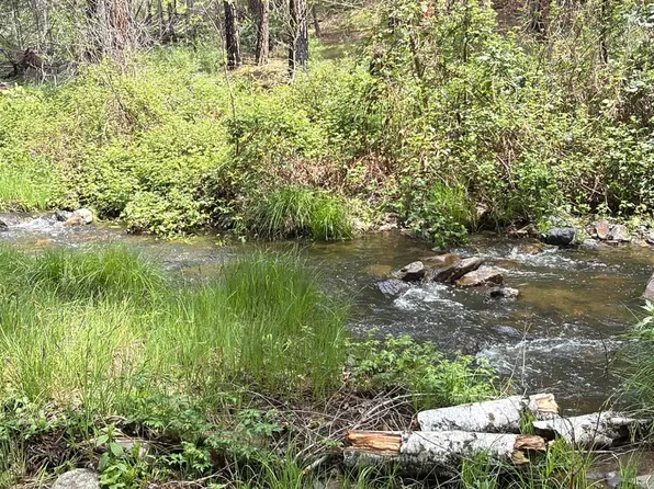 39 Anderson Valley Rd, Coulterville, CA 95311