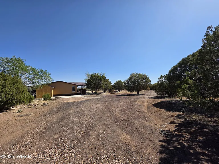 8028 Well Rd — Photo 23