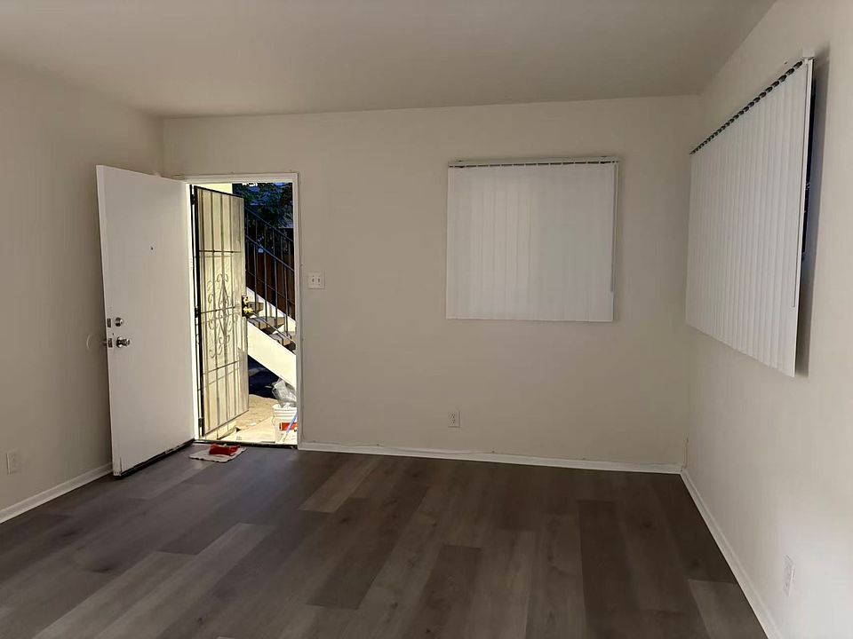 1st image of 327 S Kroeger St #A