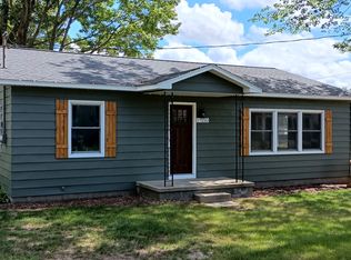 17550 Doric St, Spring Lake, MI 49456