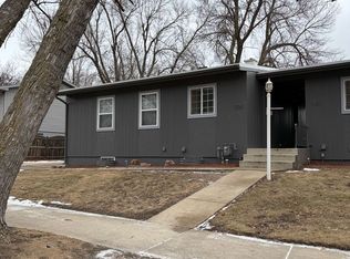 3108 S 9th Ave, Sioux Falls, SD 57105