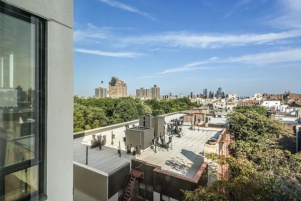 Sold by Nest Seekers International | media 12