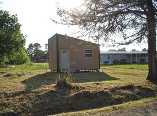 245 5th St NW, Detroit, TX 75436