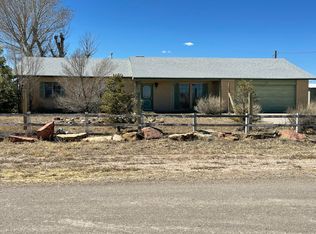 715 N Walker St, Estancia, NM 87016