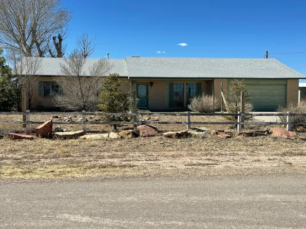 715 N Walker St, Estancia, NM 87016