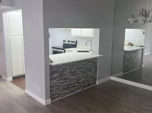 1009 Green Pine Boulevard #G3, West Palm Beach, FL 33409