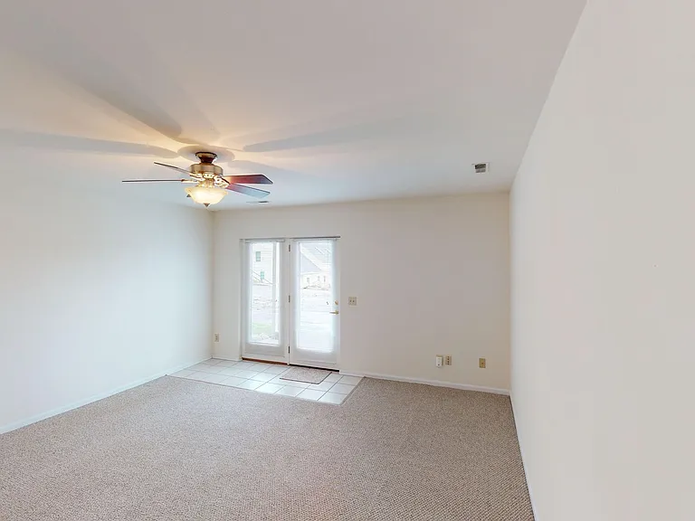 Muirfield Apartments — Photo 42