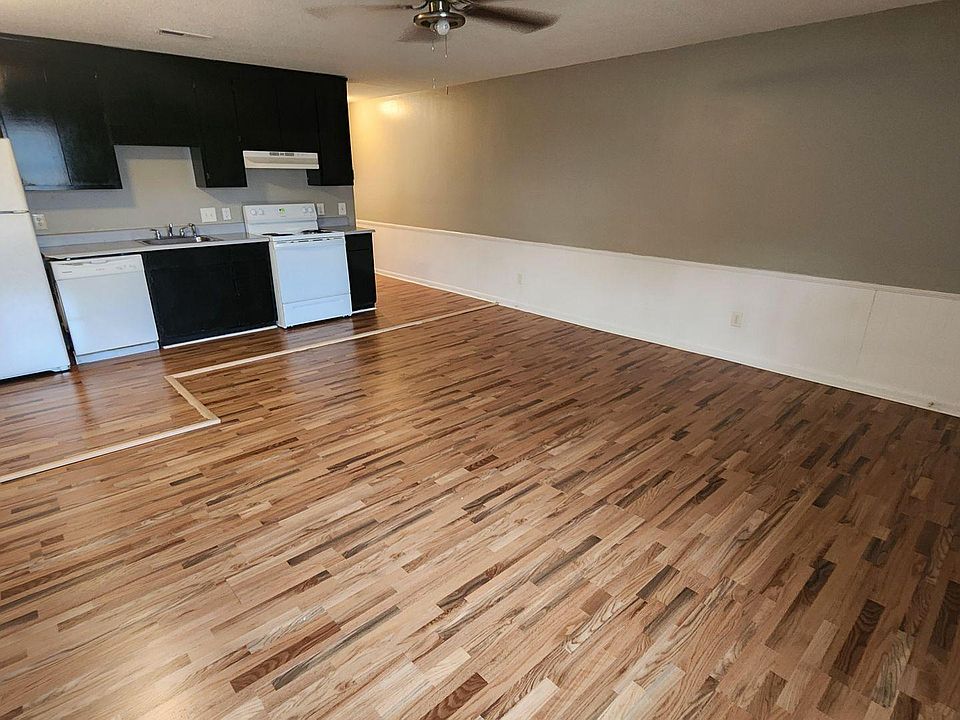 1st image of 4423 Bonnell Dr NW Unit K