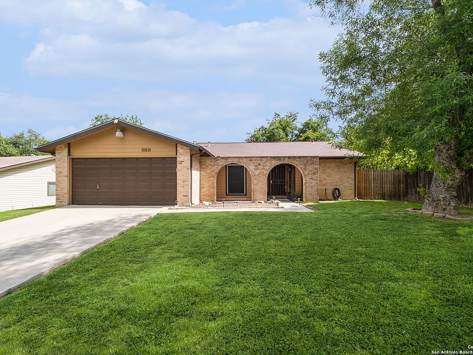 1st image of 10531 LOUISBURG DR