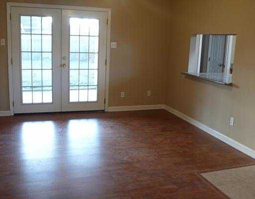 3rd image of 3508 Lyndell Dr