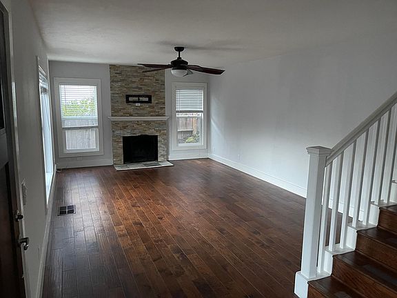 Living room with natural wood wireplace