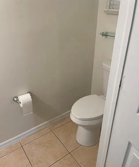 9528 Brookville Ct — Photo 4
