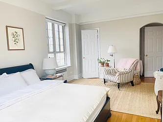 Rented by Rita S Citrin, LREB