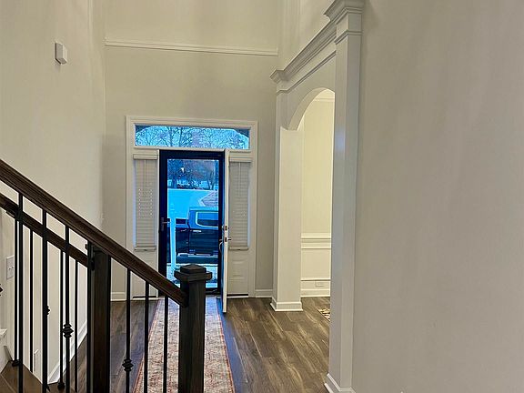 2nd image of 116 Indigo Pointe Dr