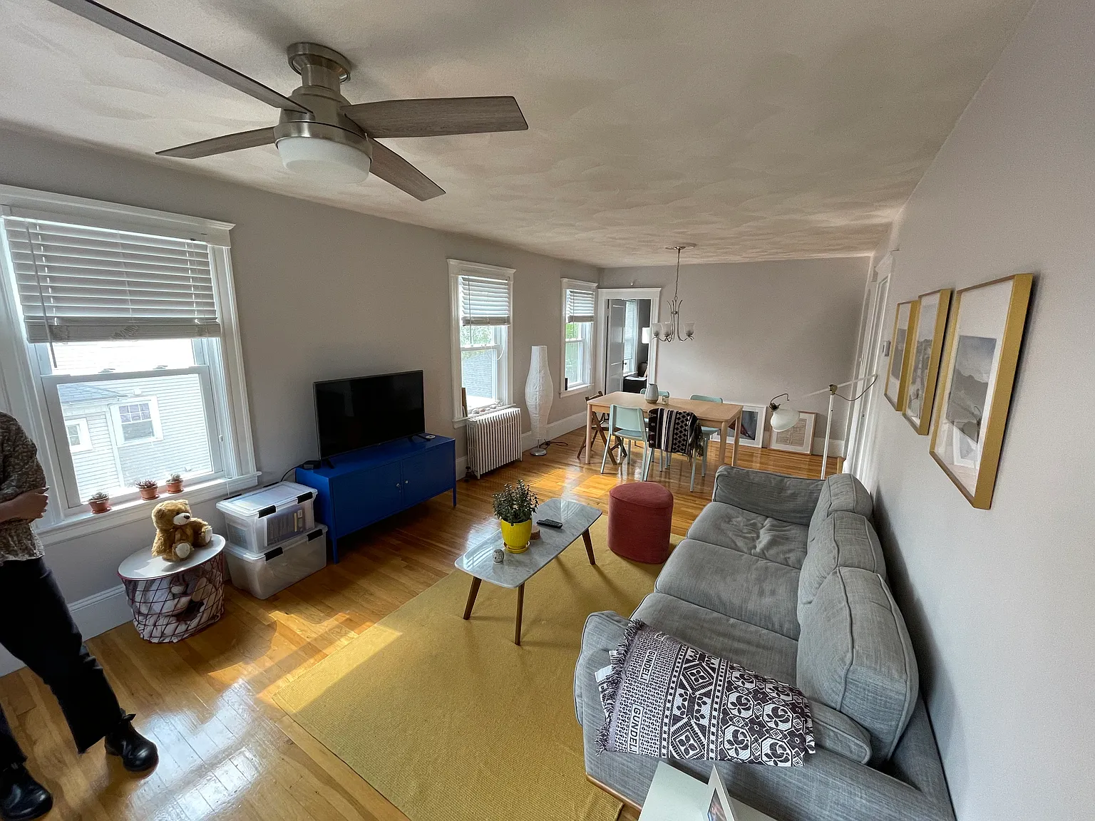 2 bed, 900 sqft, $2,775 — Photo 1