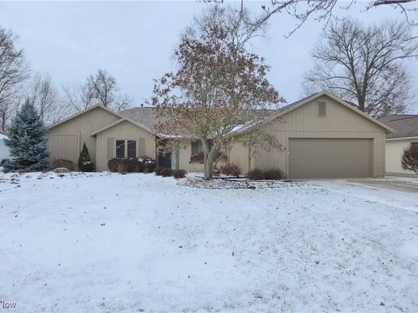 21228 Creekside Dr, Strongsville, OH 44149