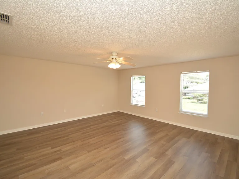 47 Buttermill Dr — Photo 16