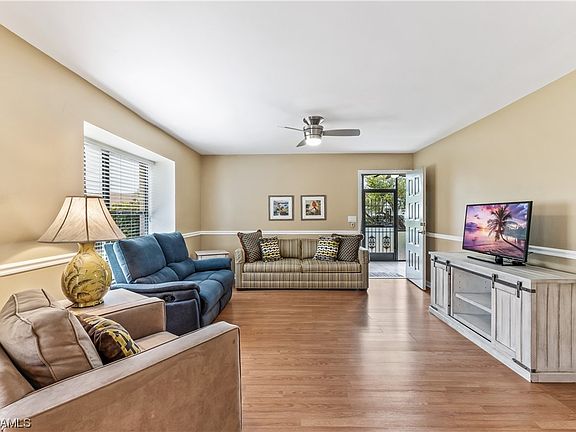 3rd image of 13232 Whitehaven Ln APT 1102