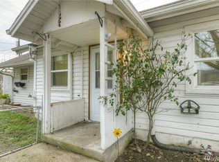 71 B St SW, Castle Rock, WA 98611