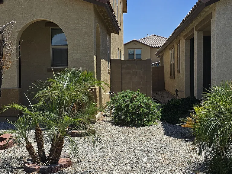 40835 W Patricia Ln — Photo 7