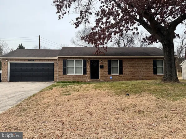 16400 Pointer Ridge Dr, Bowie, MD 20716